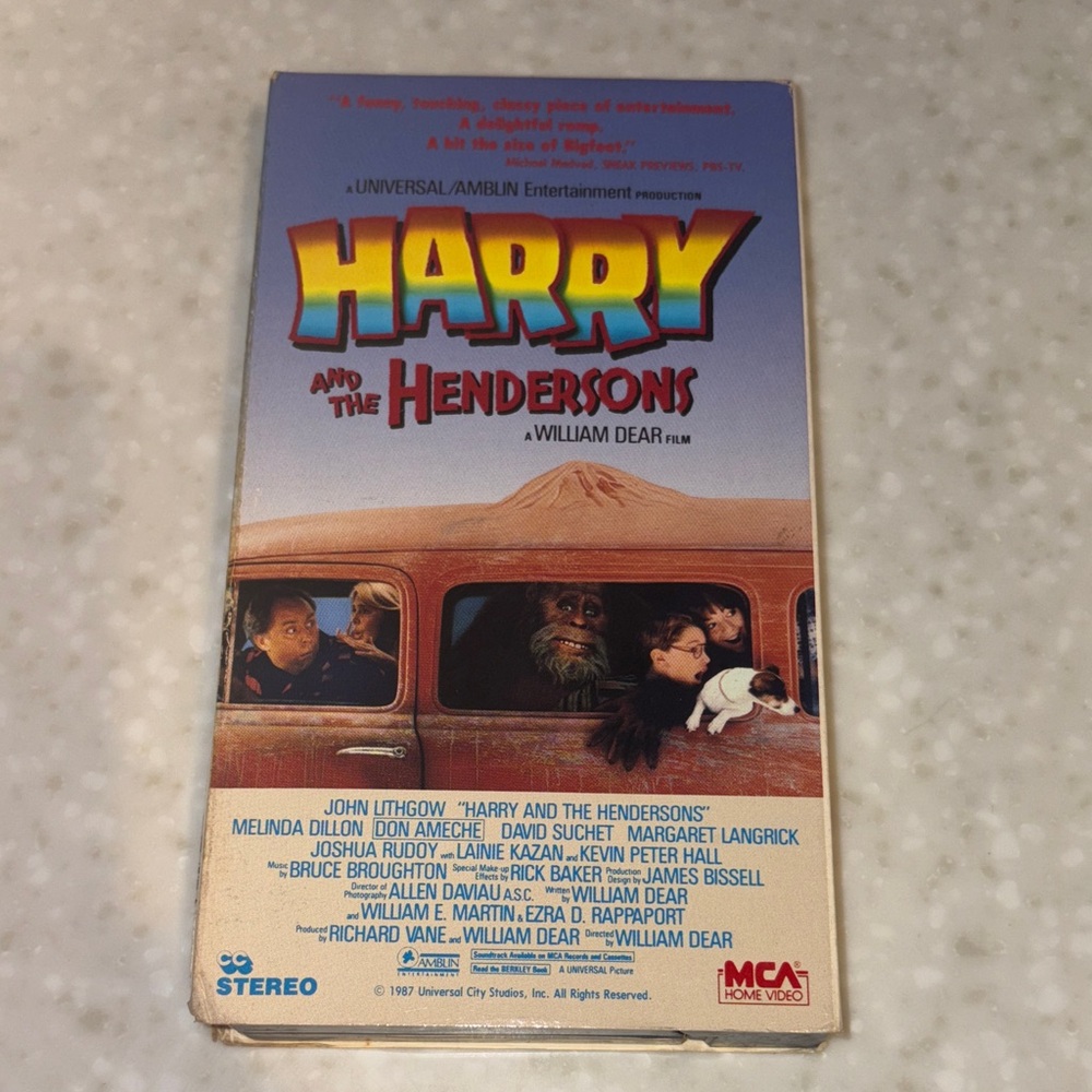 Harry and the Hendersons VHS Tape